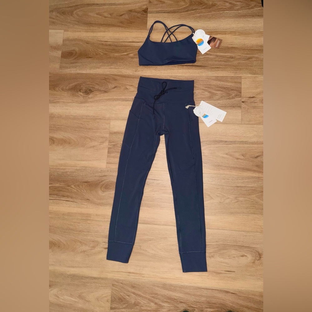 Vuori Azure Set